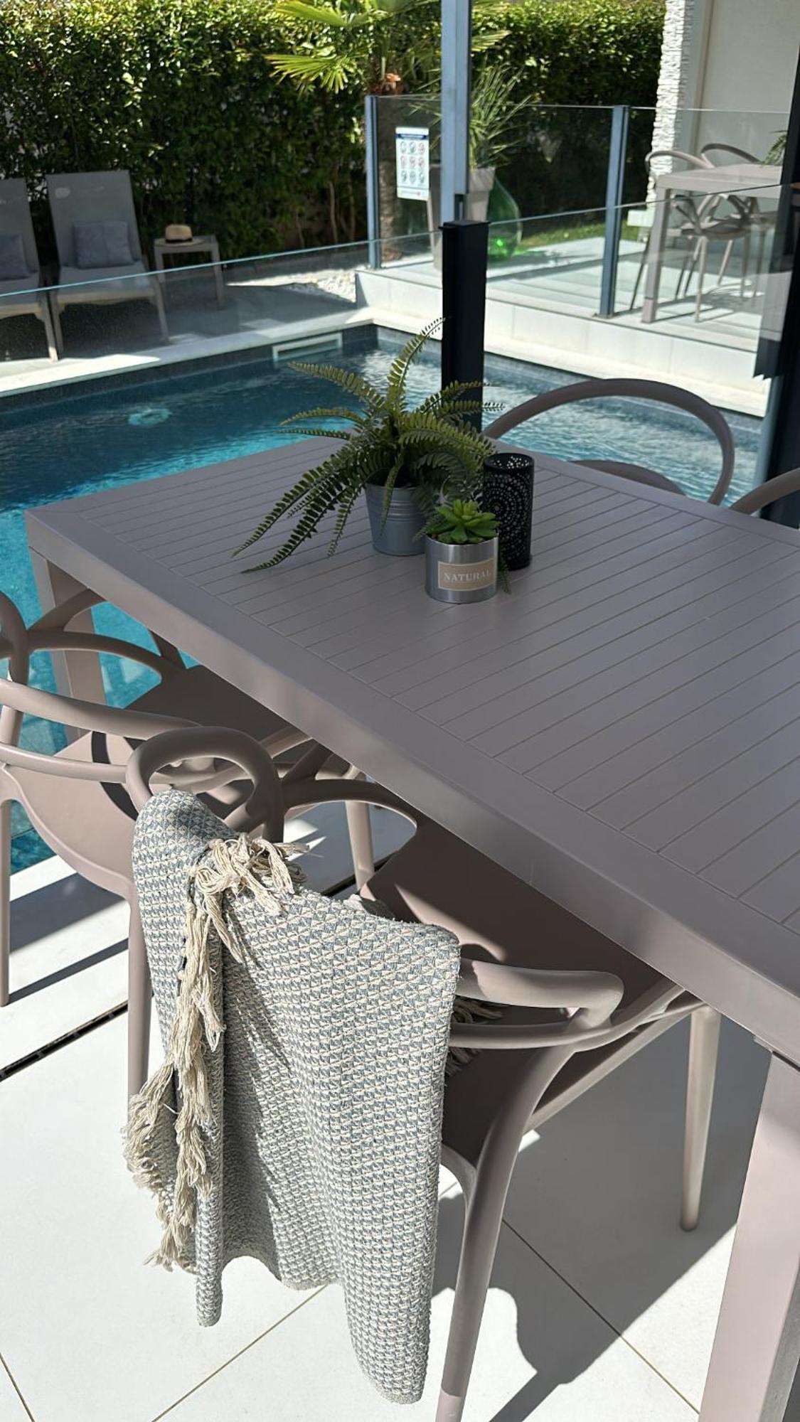 First Apartment Ζαντάρ Εξωτερικό φωτογραφία