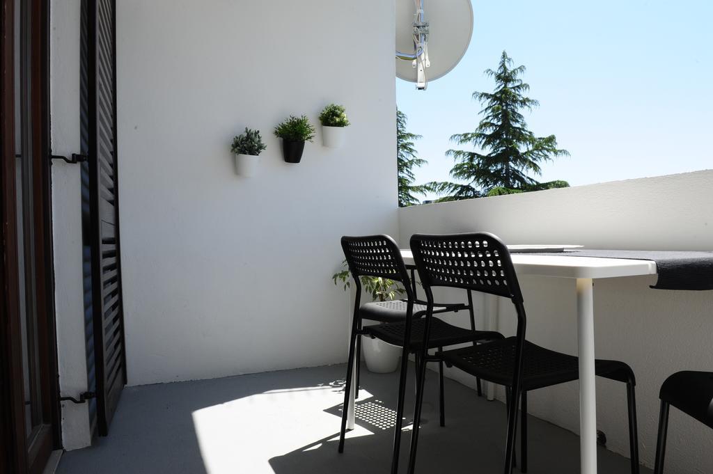 First Apartment Ζαντάρ Εξωτερικό φωτογραφία